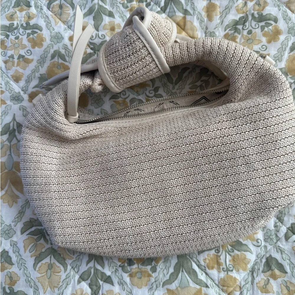 Urban Expressions Chic Woven Straw Clutch with Rhinestone Details
